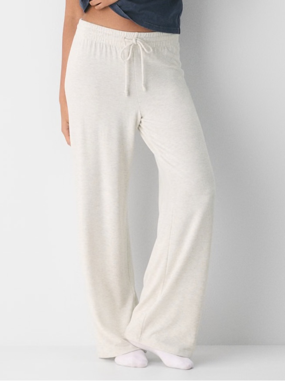 Aritzia The Group Heather Light Oatmeal Lounge Pants Recharge Pant 9165
